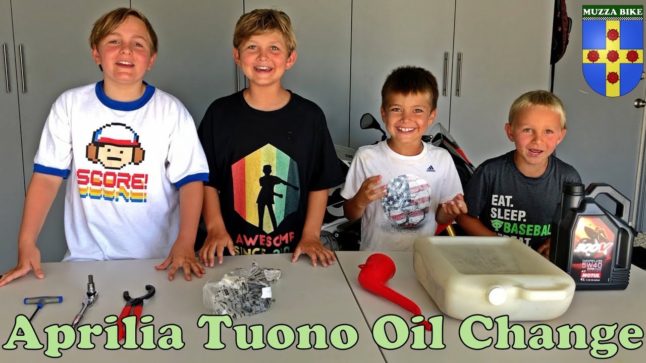 How to Change the Oil of an Aprilia Tuono
