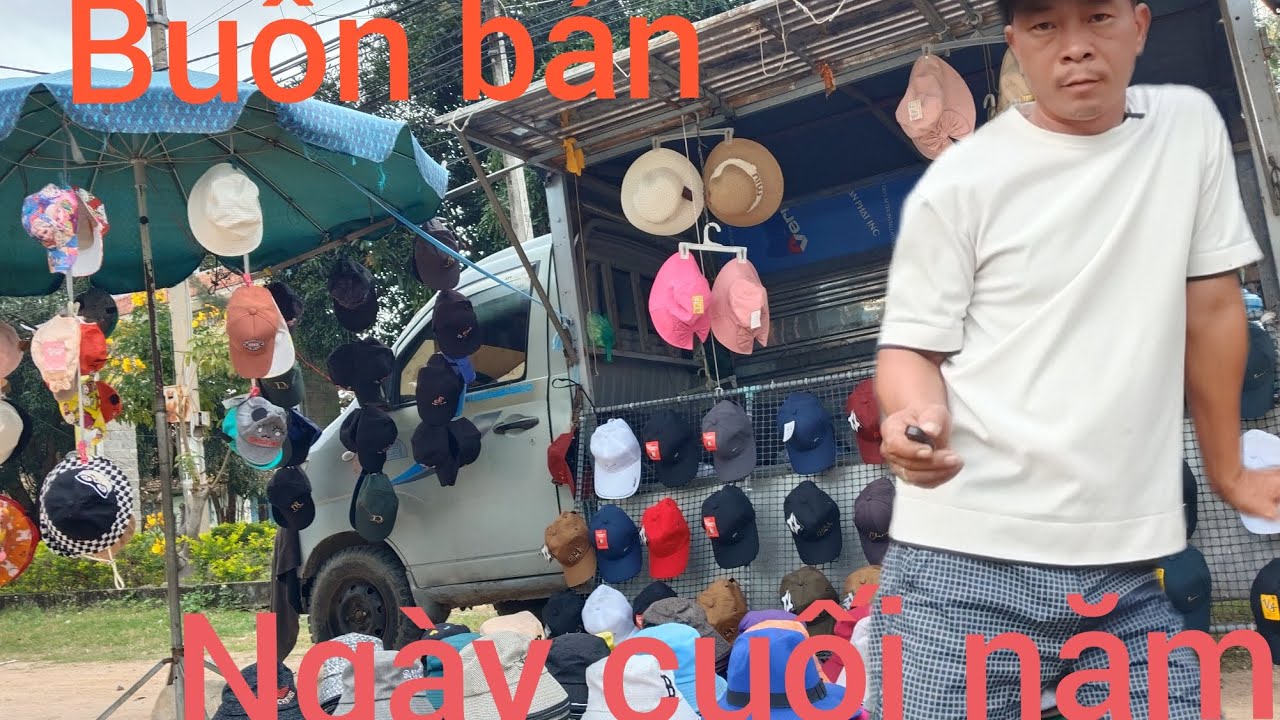 Buôn bán ngày 28 tết.với anh nhà quê vlog 