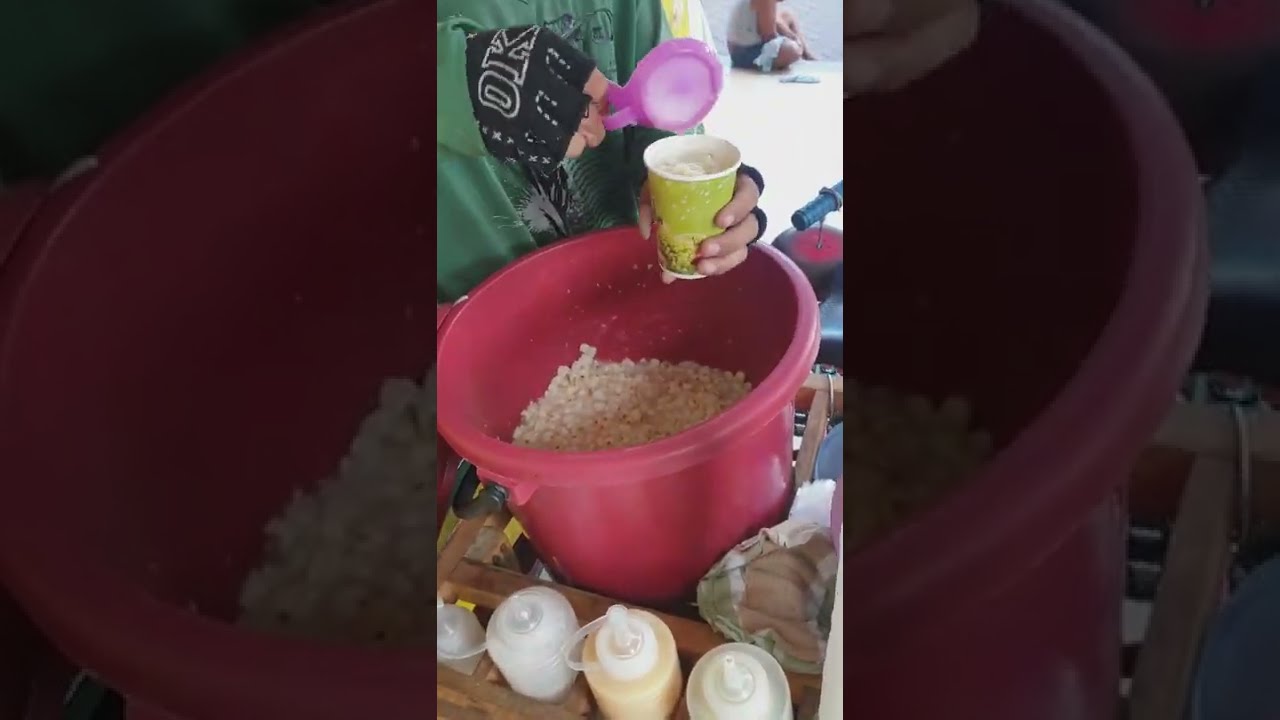 Binatog, Filipino Street Food | Binatog Vendor