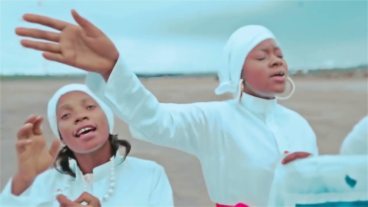Jéhovah avec maman Anne tshala FT Gauthier ngongo