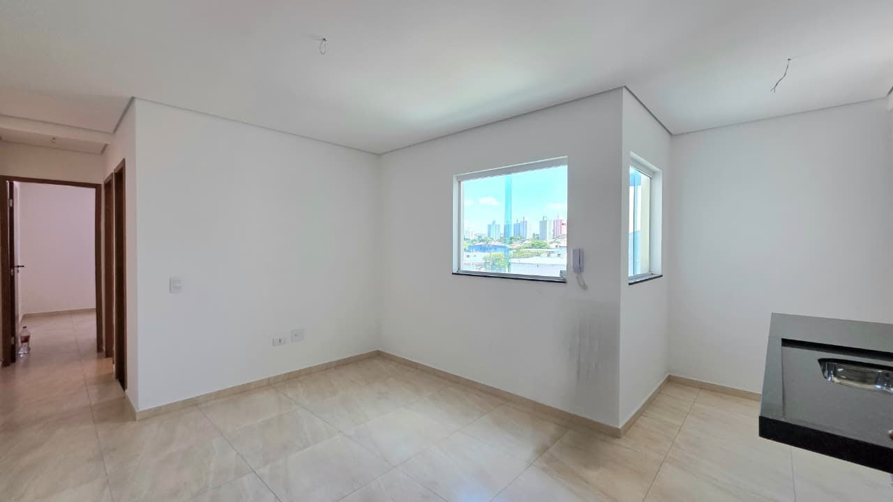 Cobertura de 100m² com 2 Dorms.(sendo uma suíte) + 01 Vaga - Excelente Vista