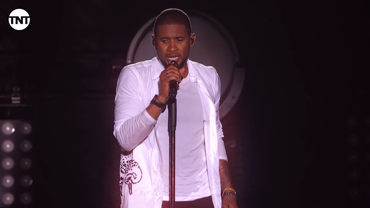 Usher Performs 