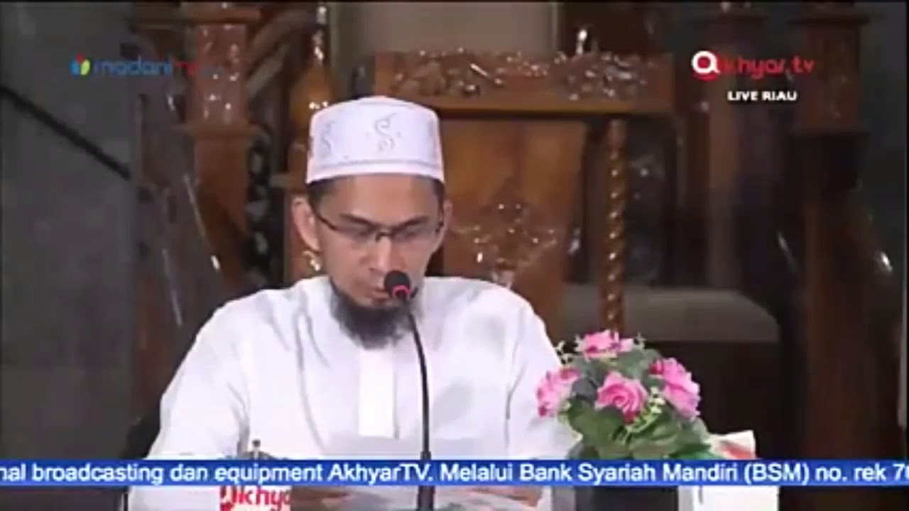 Hukum Pajak/Cukai dan Bekerja di Pajak/Cukai oleh Ust. Adi Hidayat