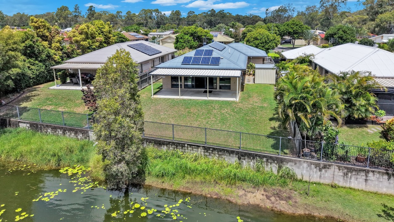 21 Sunny Way Toogoom, Qld 0