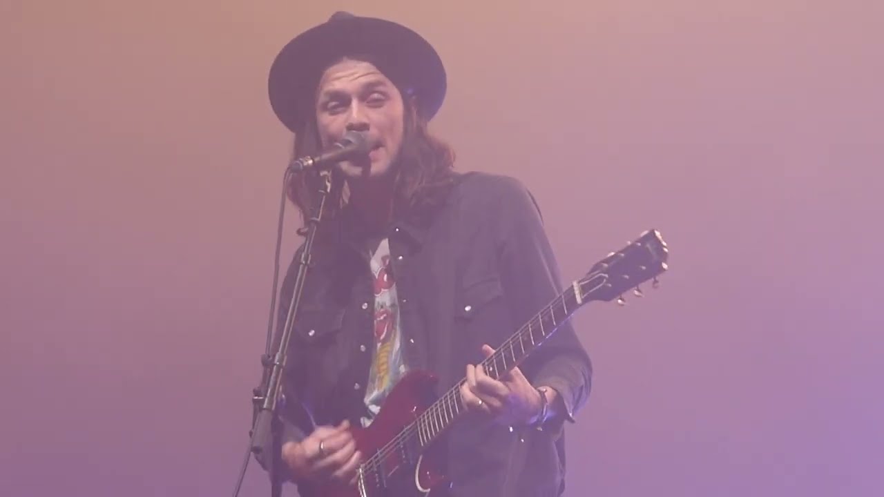 McFly and James Bay - Hold Back the River