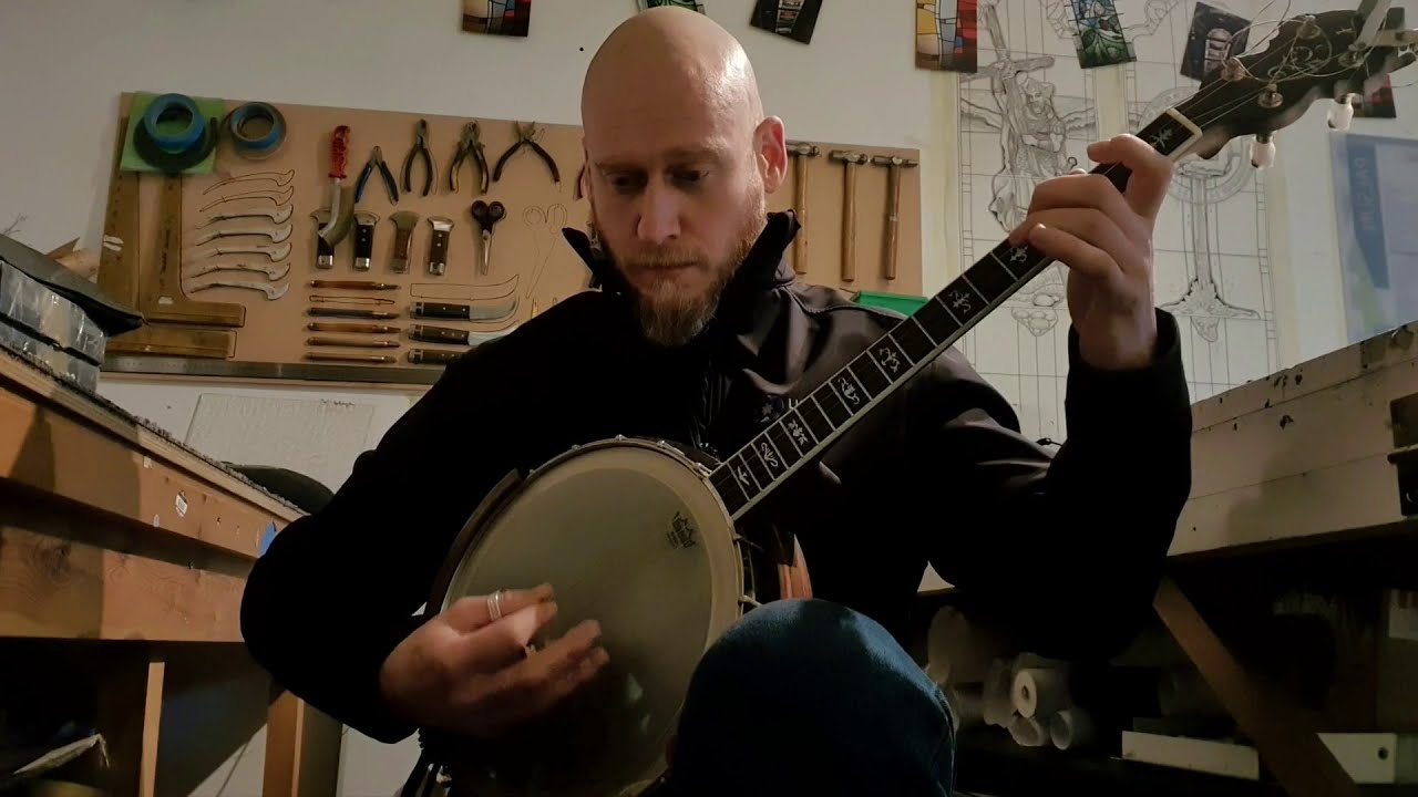 The Rambling Pitchfork on Tenor Banjo
