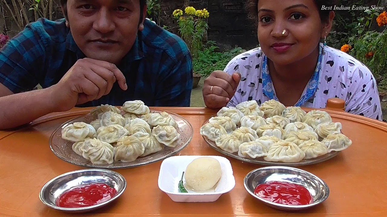 Husband Wife Momo Eating Challenge - Best Indian Eating Show