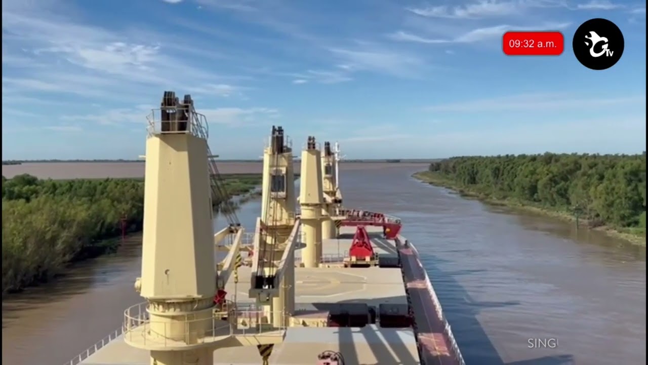 Barco varado: as&iacute; se ven las im&aacute;genes exclusivas grabadas desde la cubierta del Yasa Tokyo