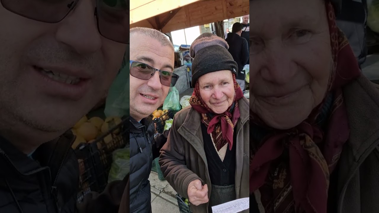 Баба Зоя от петричката борса е толкова весел и забавен човек 😇