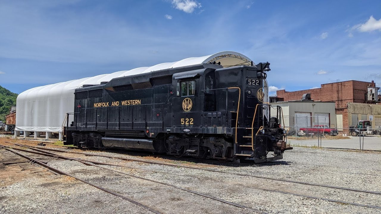 The Story of Norfolk and Western 522