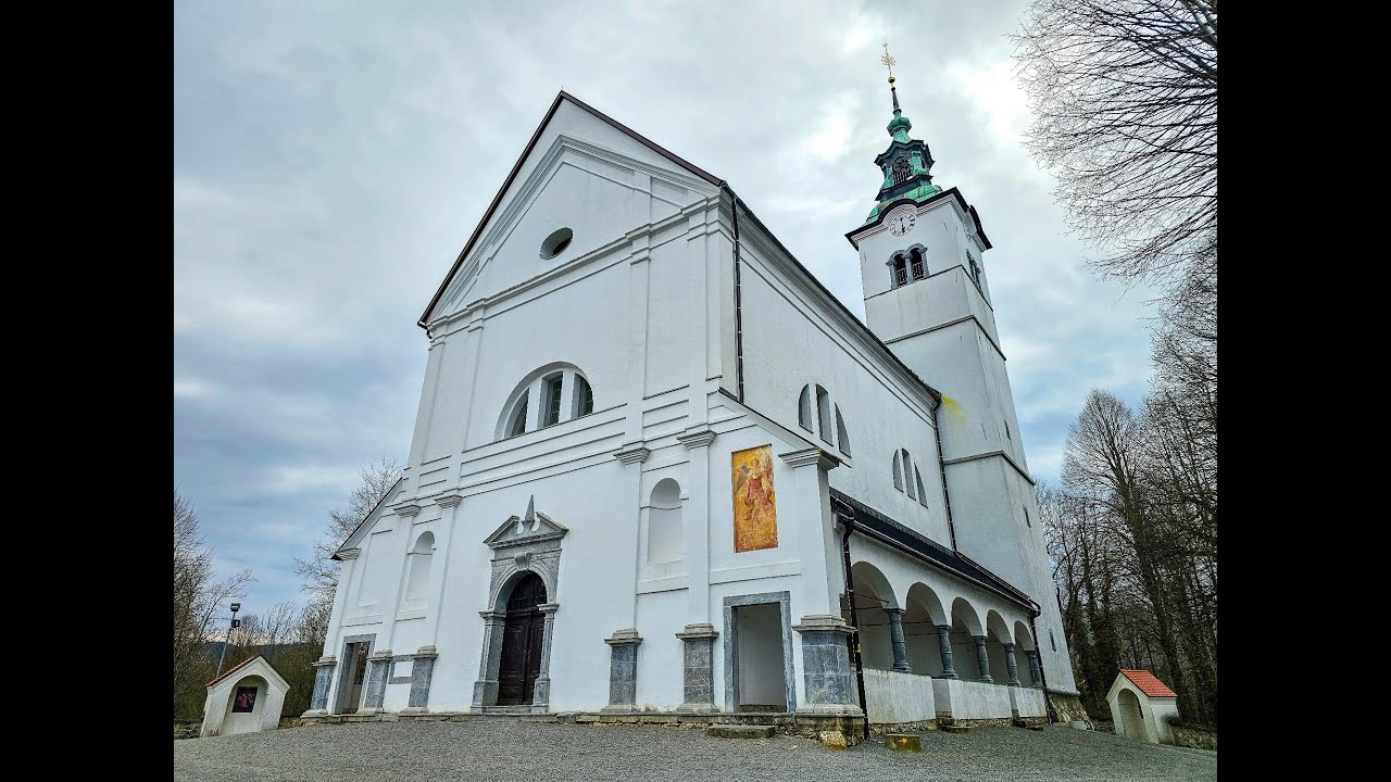 Zvonovi podružnične cerkve Svete Trojice nad Vrhniko