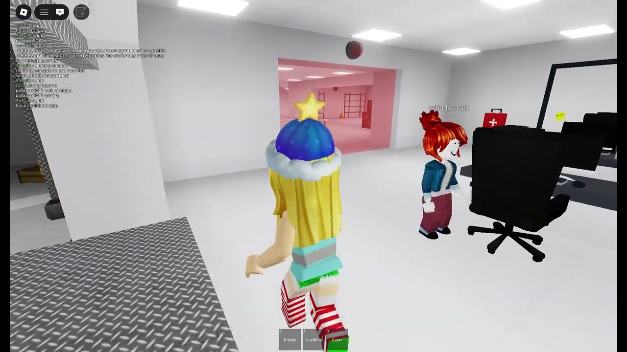jugando a un simulador de un laboratorio