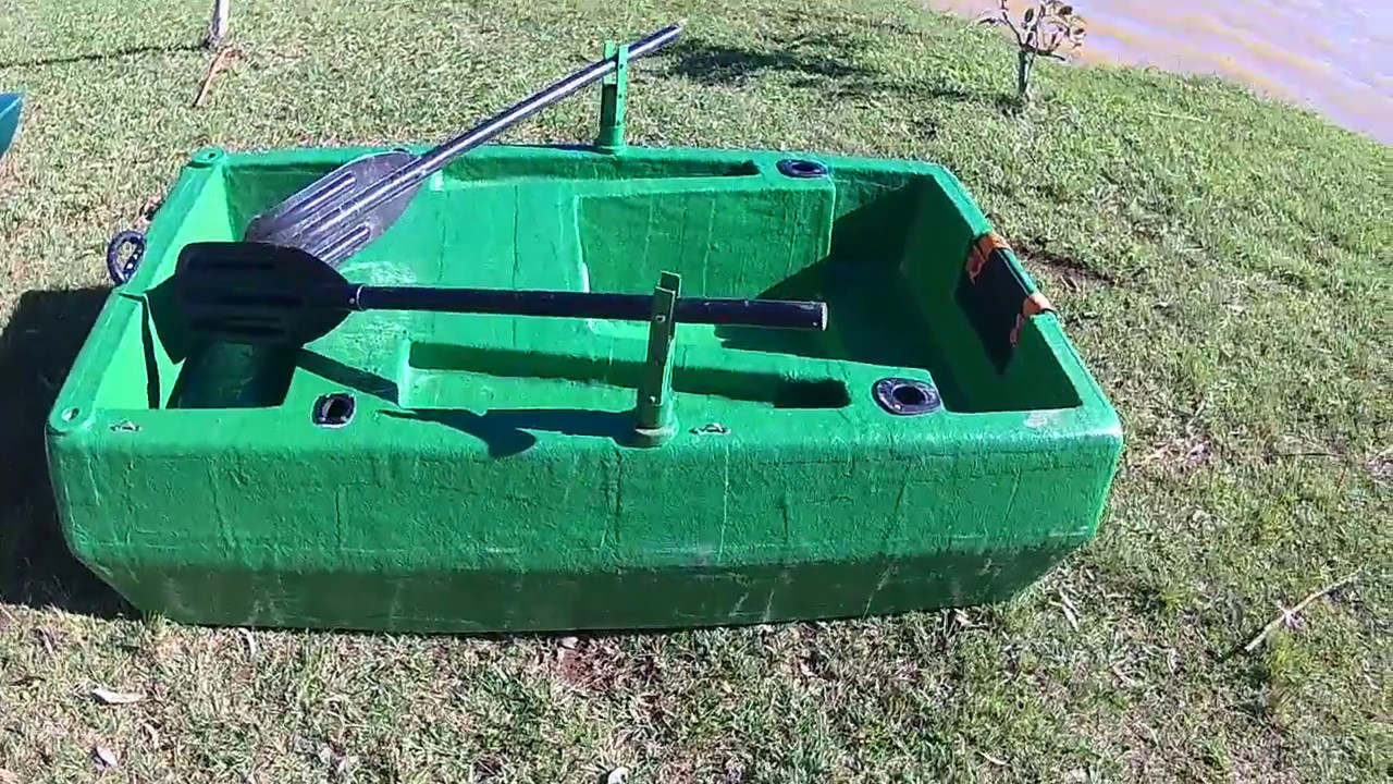 Caique em fibra de vidro 