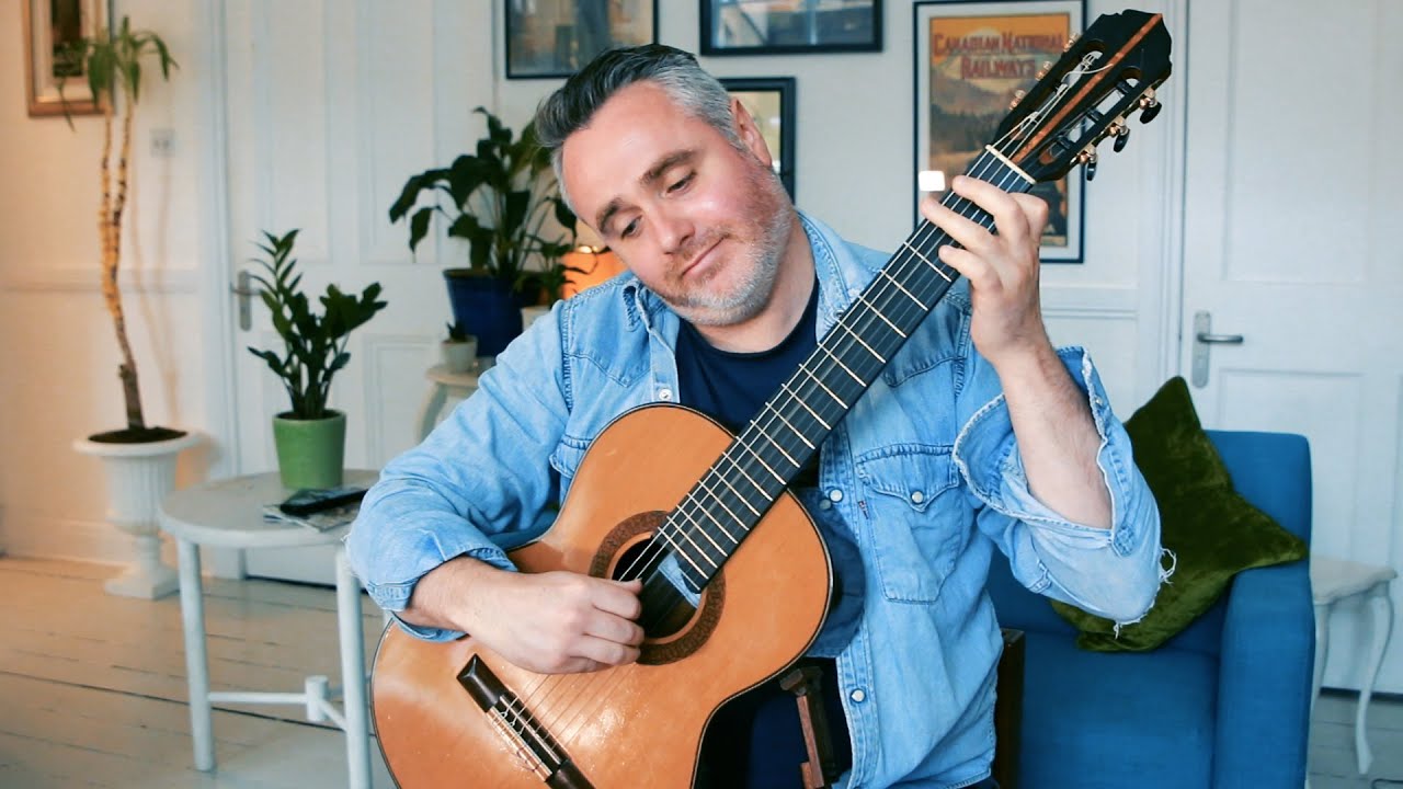 Opus 1, Part Four, No. 4, 'Allegro Grazioso' by Mauro Giuliani. Matthew McAllister (Guitar).