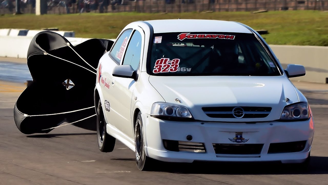 GM Astra a 300km/h - World's Fastest Astra