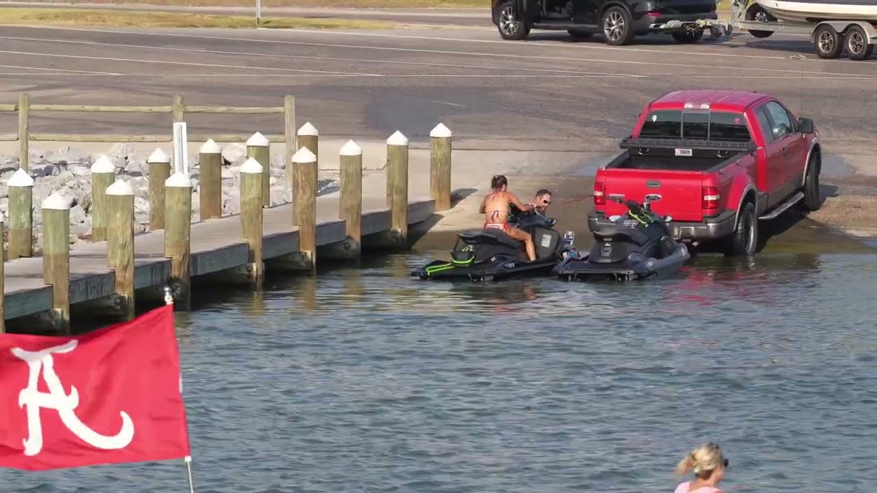 I’ve Filmed 1,000 Boat Ramps… Never Seen THIS Before 😳🤣
