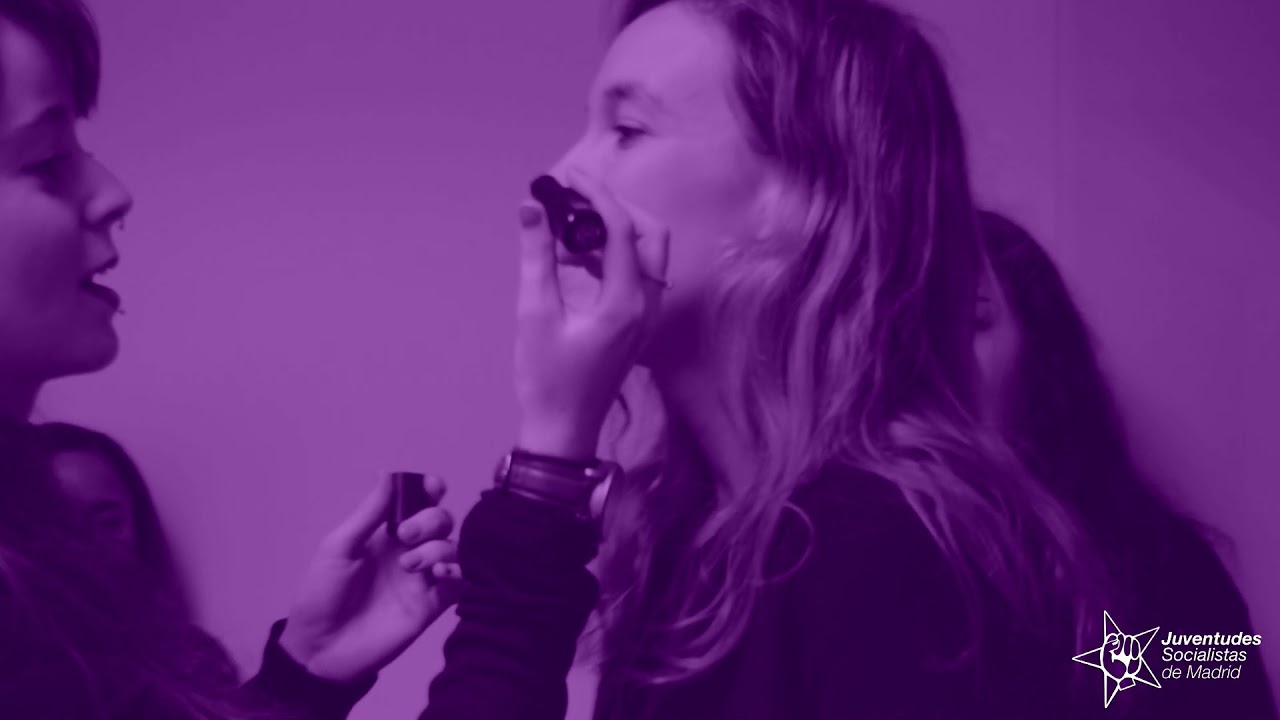 ¡A la huelga, compañeras!