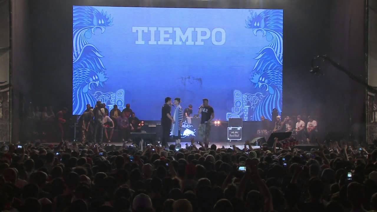 Stigma vs Dtoke - Semifinales - Final Internacional Argentina 2013 - Red Bull Batalla de los Gallos