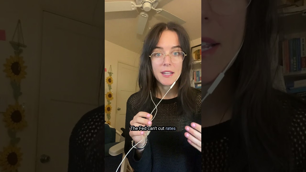 Потребительские настроения находятся на рекордно низком уровне.