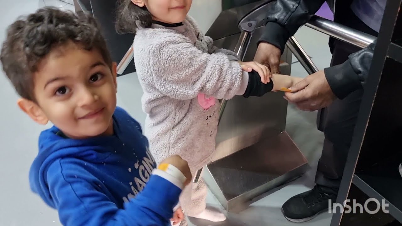 طفل المستقبل العاب سيتي سنتر الكويت ، وناسة شهرزاد وسلطان.