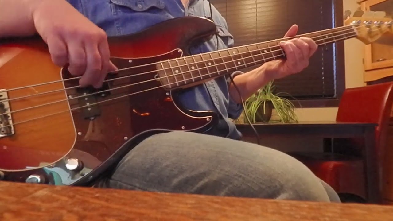 Eight Miles High. The Byrds. Bass cover.