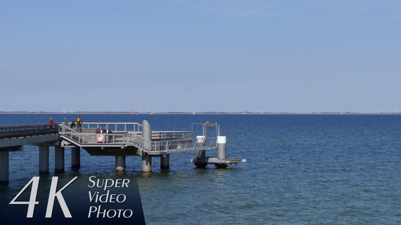 Heiligenhafen/Steinwarder, Germany: Seebr&uuml;cke (Sea Bridge), Ostsee (Baltic Sea) - 4K Video Photo XL
