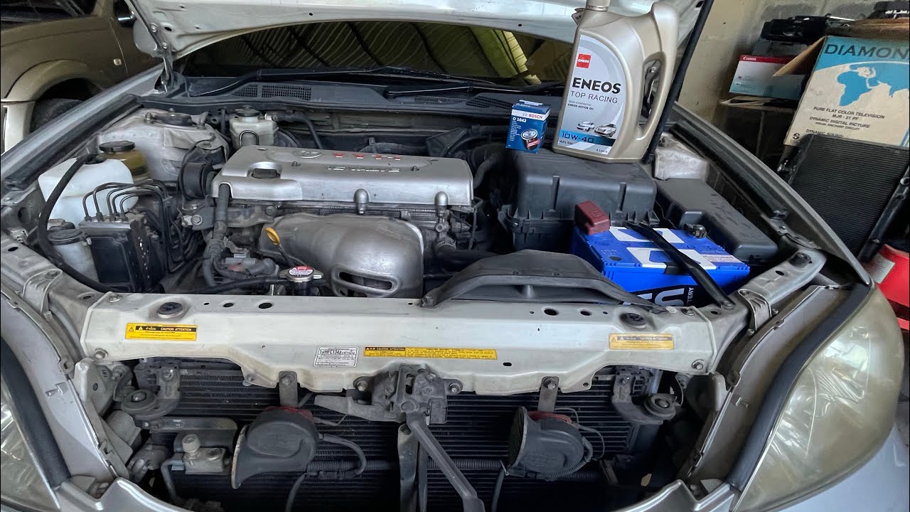 เปลี่ยนถ่ายน้ำมันเครื่อง Toyota Camry 2.4