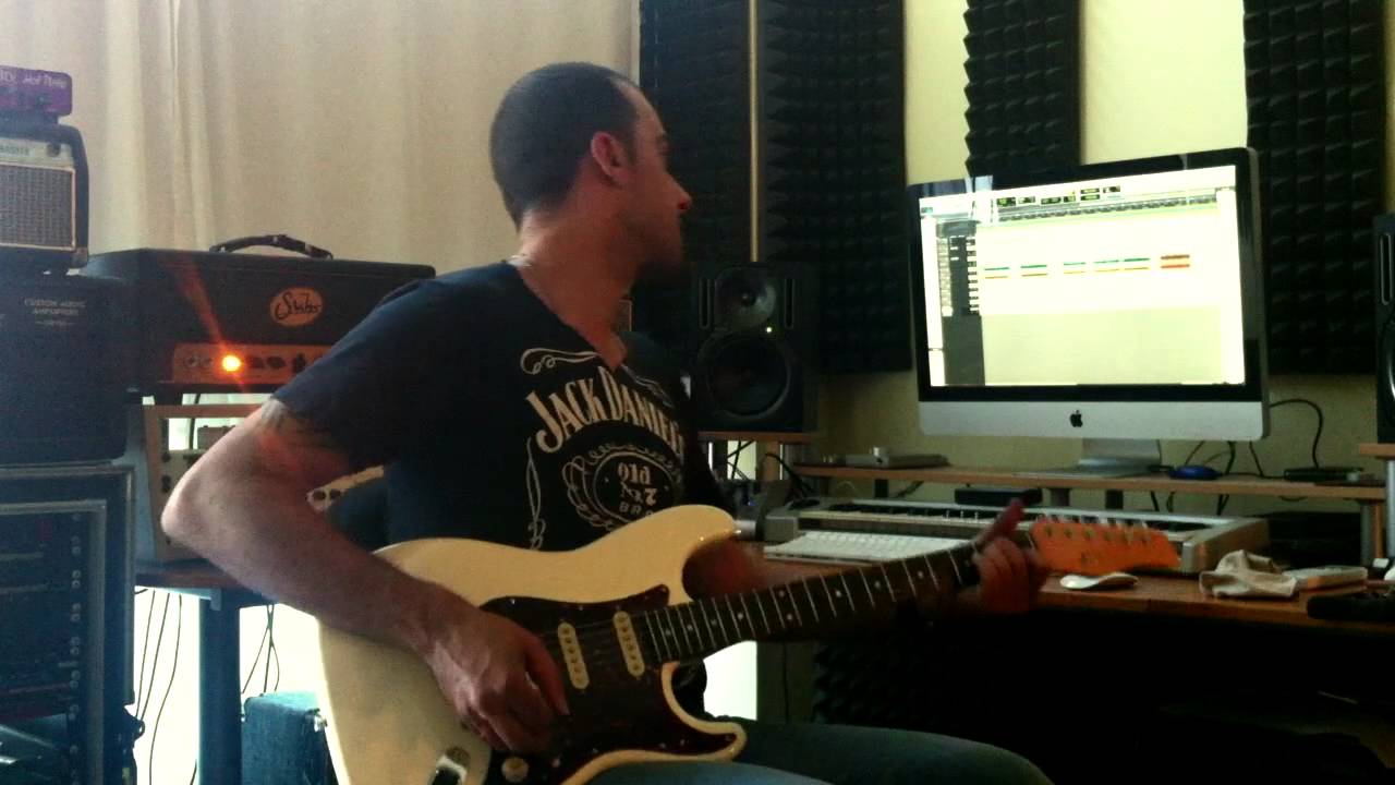 Demo AFJ Custom Guitars Classic Strat Vintage White  con Javi Arpa