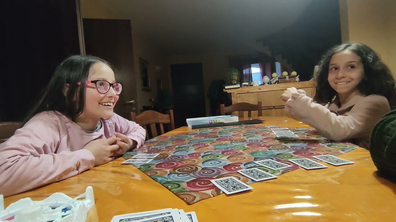 Oggi giochiamo al gioco del CIUCCIO con le carte napoletane