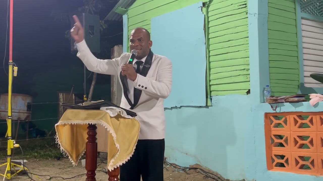 DIOS ES AMOR Y QUIERE SALVARTE  ACÉPTALO EN TU CORAZÓN ￼ pastor Arismendy Carmona Peguero