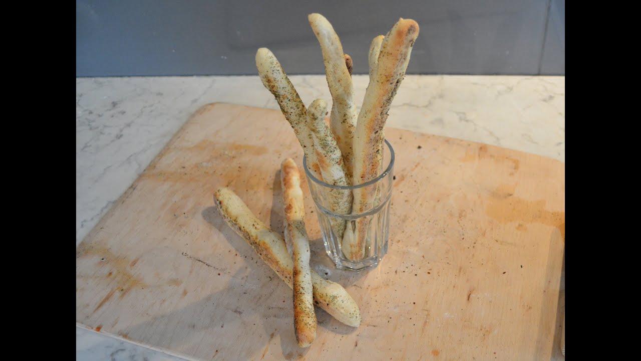 Pizzastangen (Knabberei aus dem Holzofen)