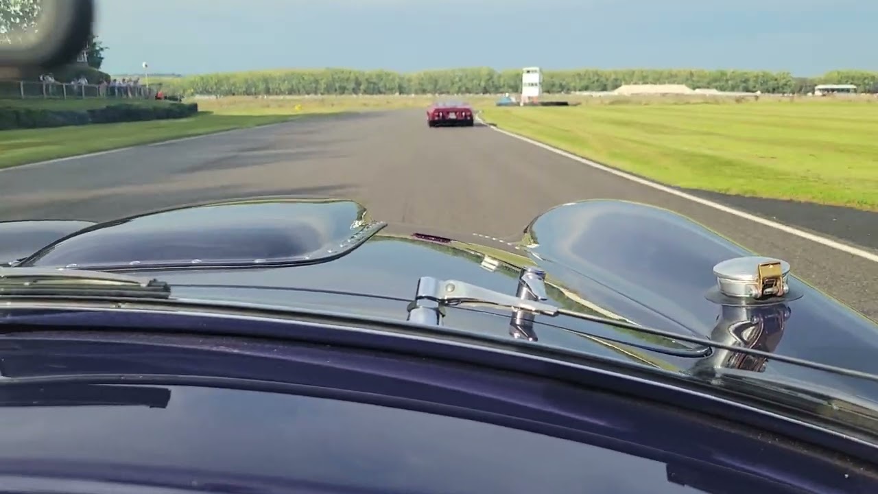 Lap of Goodwood. Revival 2023 100 yrs of Shelby. Competition 427 Cobra