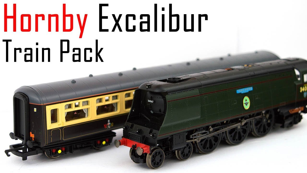 Unboxing the Hornby Excalibur Express Train Pack