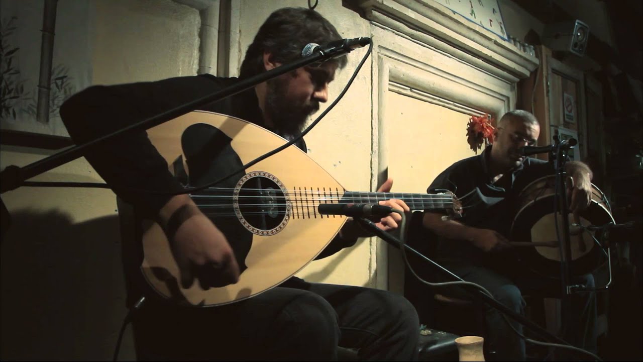 Manolakis-Papatzanis 'Kokkines Plakes'