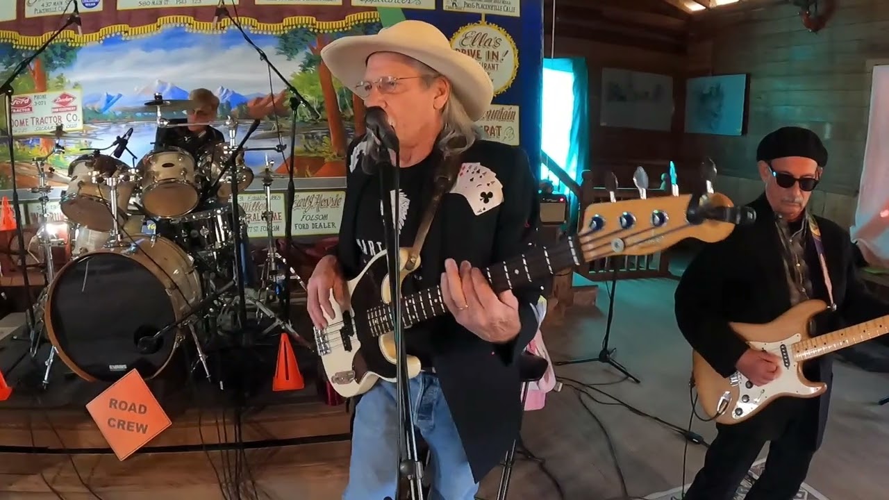 Dancing The Night Away   ( Original by The Amazing Rhythm Aces)HD 1080p