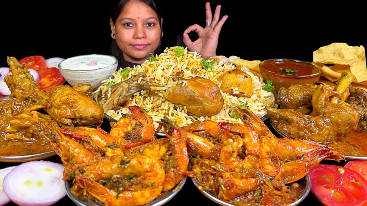 EATING CHICKEN BIRYANI, SPICY CHICKEN CURRY, PRAWNS MASALA, RAITA, EXTRA GRAVY & PAPAD | EATING SHOW