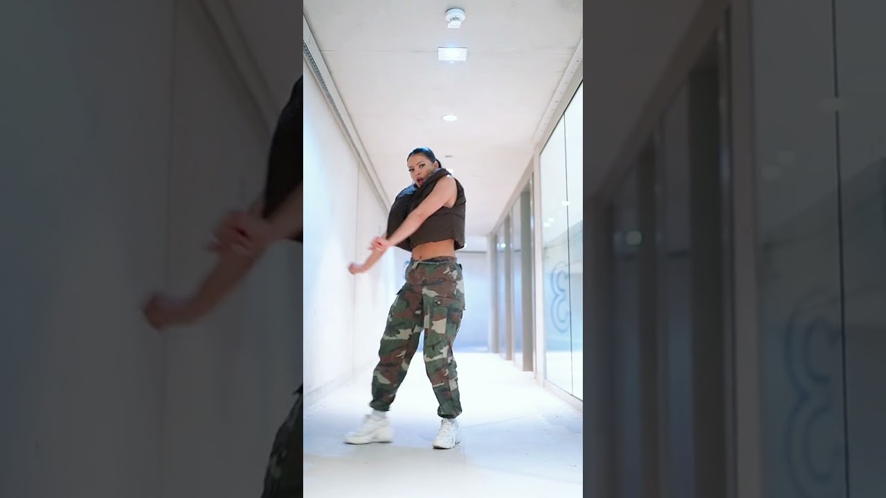 Ivana Santacruz | #shorts #tiktok