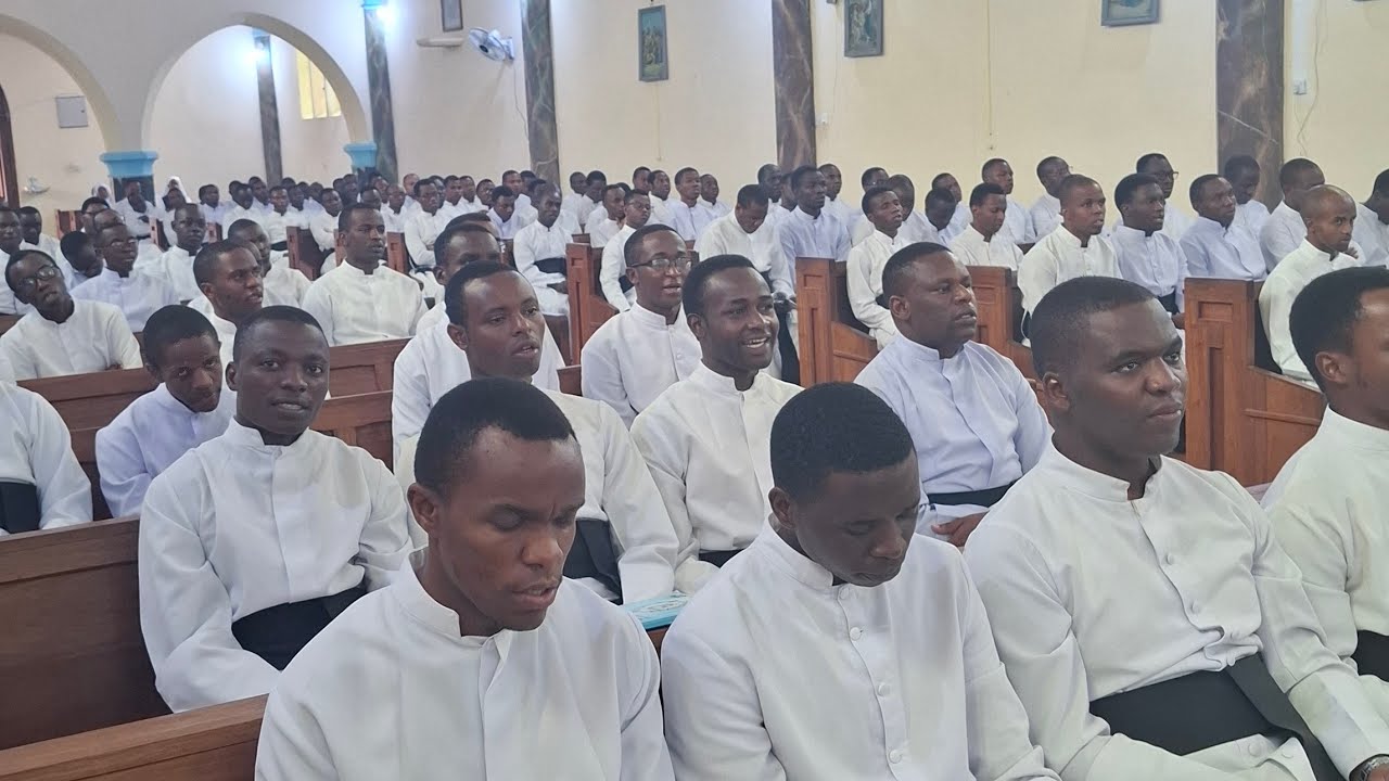 BARAKA NA MASIFU YA JIONI YA II YA JUMAPILI YA 2 YA KWARESIMA #KIPALAPALA SEMINARY