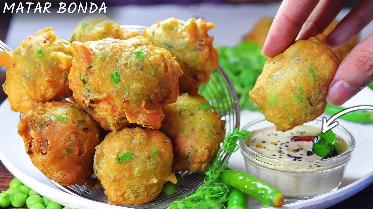 Winter Special Matar Bhajji recipe at home with special chutney | Maysore Bonda | मौसूर बोंडा