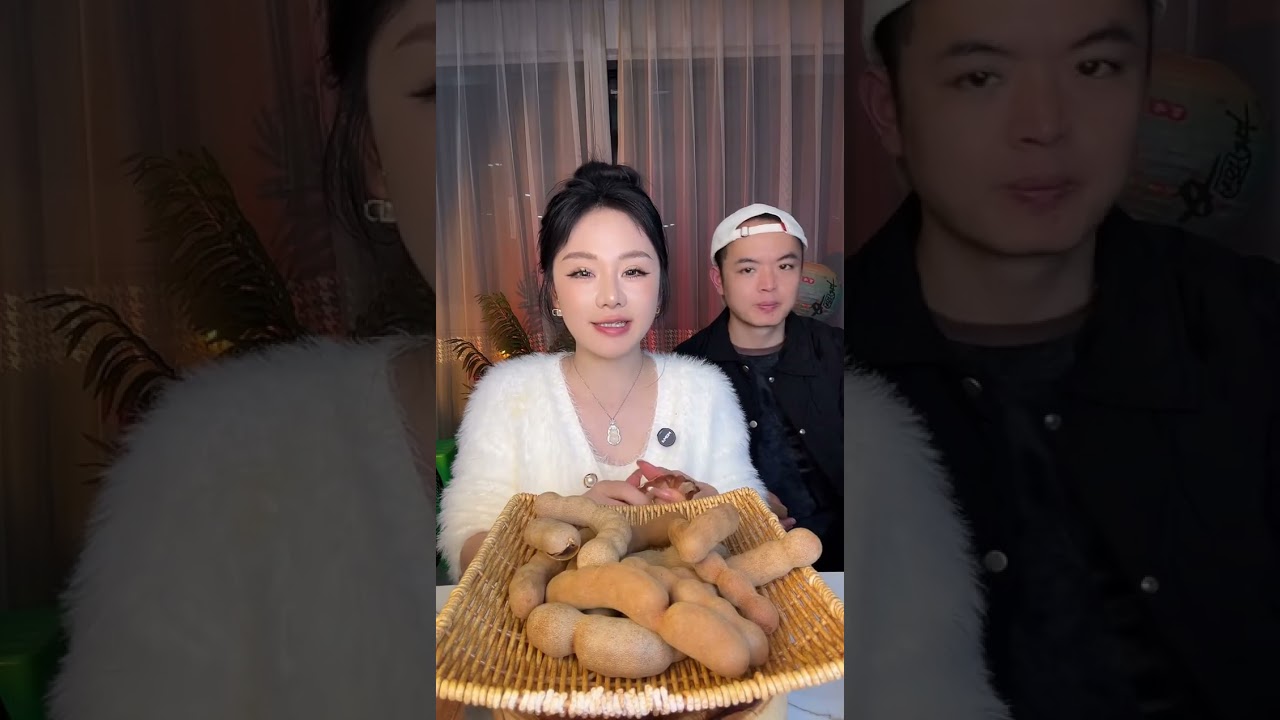 Mainland Chinese street snacks live broadcast 2026/01/21 01:38:43.
