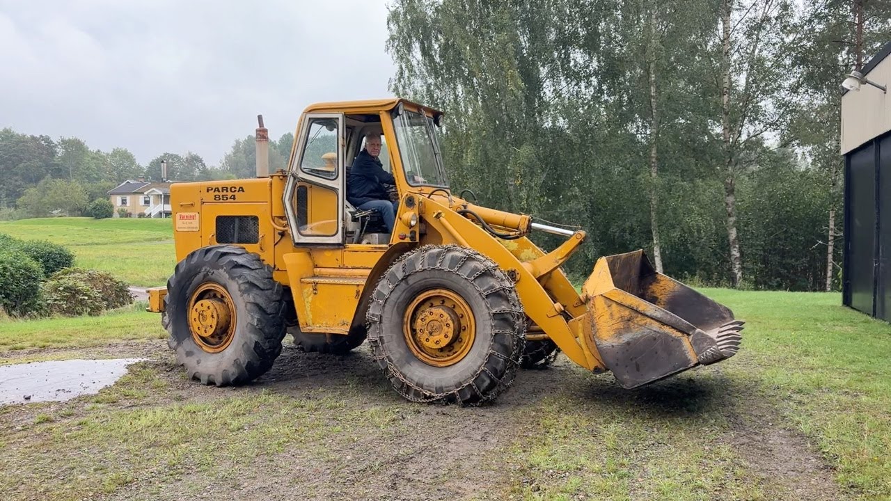 K&ouml;p Hjullastare Parca 854 p&aring; Klaravik