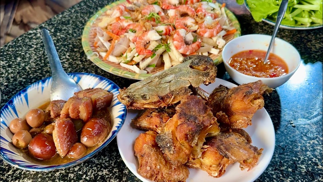 Bữa cơm miền Tây khiến ai cũng muốn ăn liền | MienTayVT