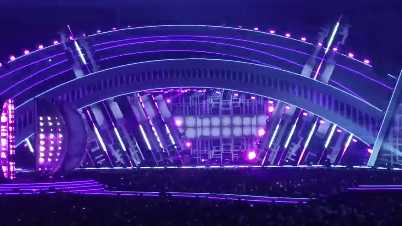 Stachursky - Essa / Szampan I Truskawki  (Stadion Śląski 31.12.2024)