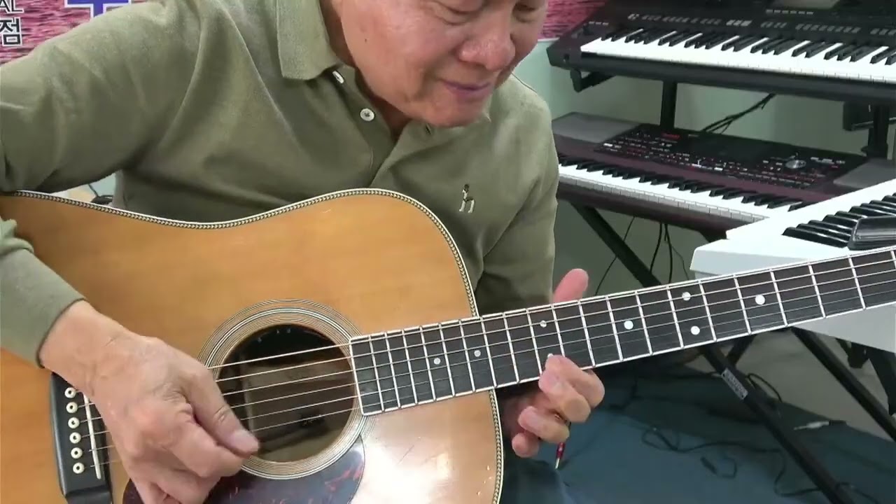 🎸🌈잘있거라황진이(조민우)~cover{최명철}{통기타연주곡}Aminorkey🎵[Trot](울산굿모닝기타드럼올겐학원장)《최명철》