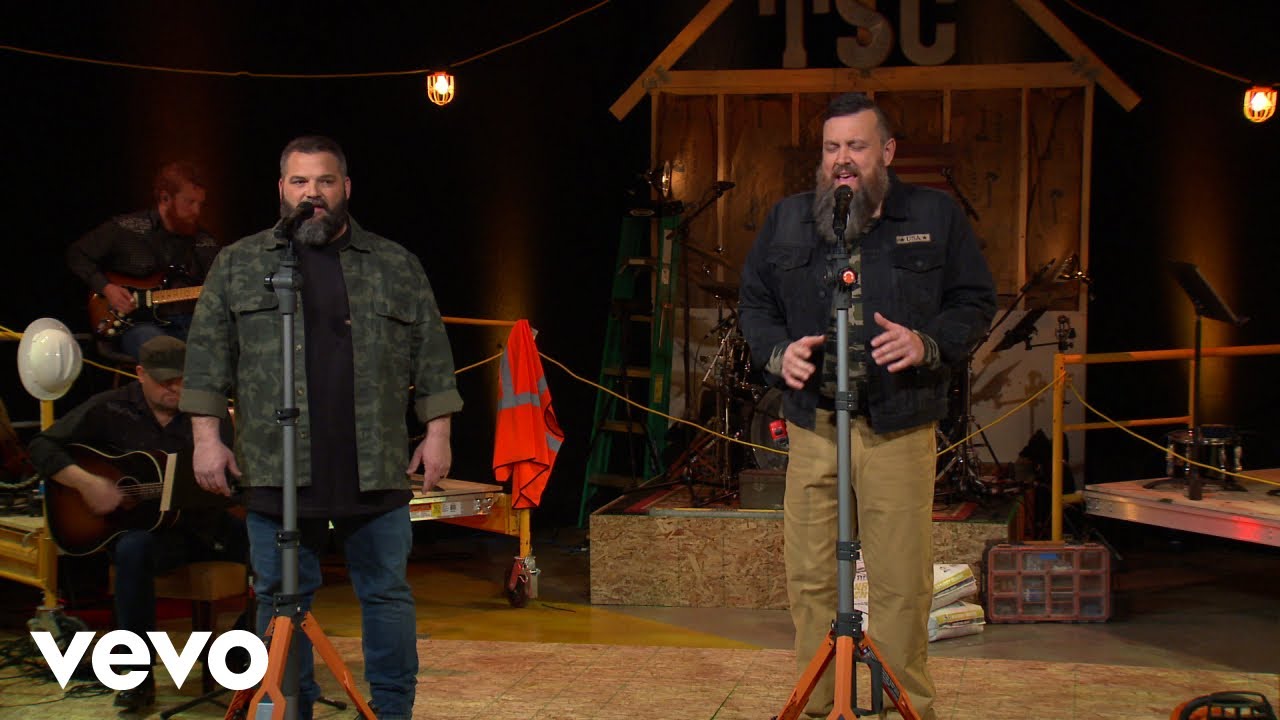 The Singing Contractors - Lean On Me (Live At Gaither Studios, Alexandria, IN/2022)