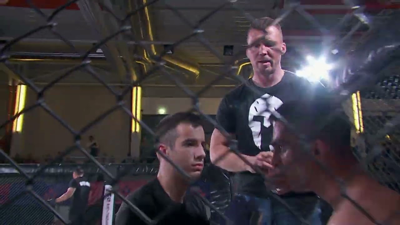 Gladiator Fight Night 7 - Luka &Scaron;afran (MMA Beli&scaron;će) vs Tonči Peru&scaron;ko (Trojan Pula)
