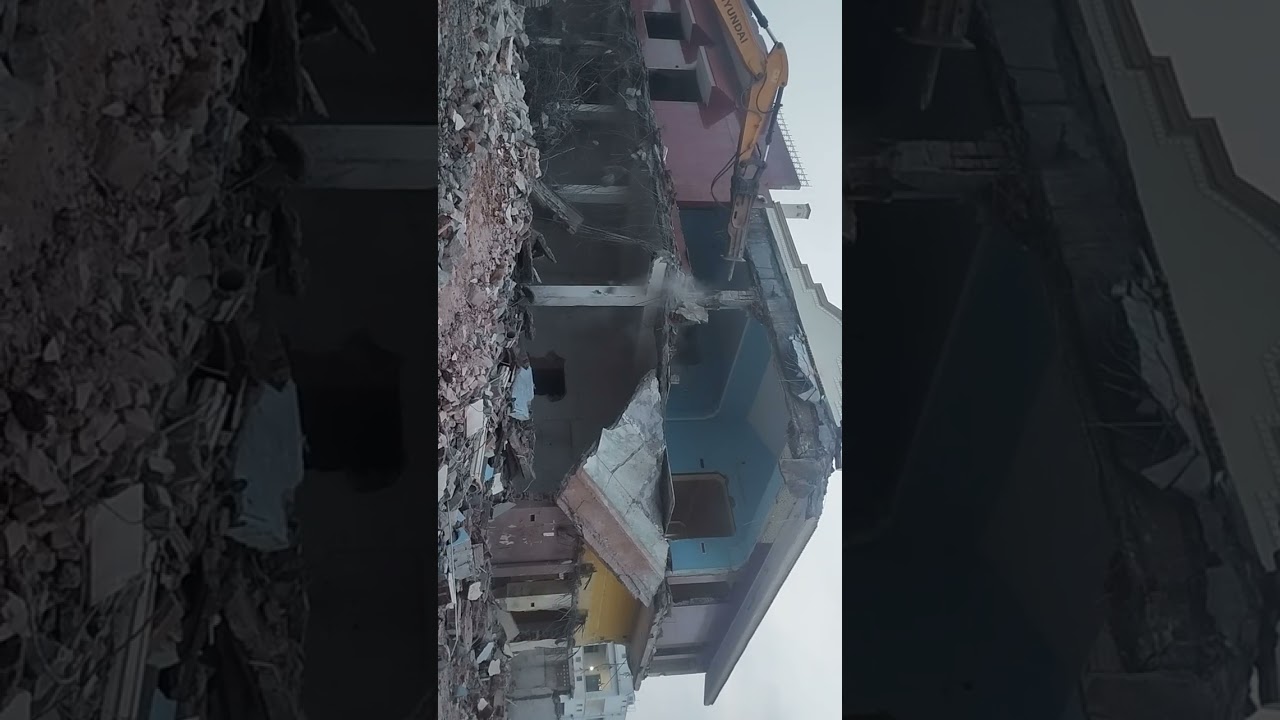 Demolishing building with 140#jcb#hitachi#tipper.