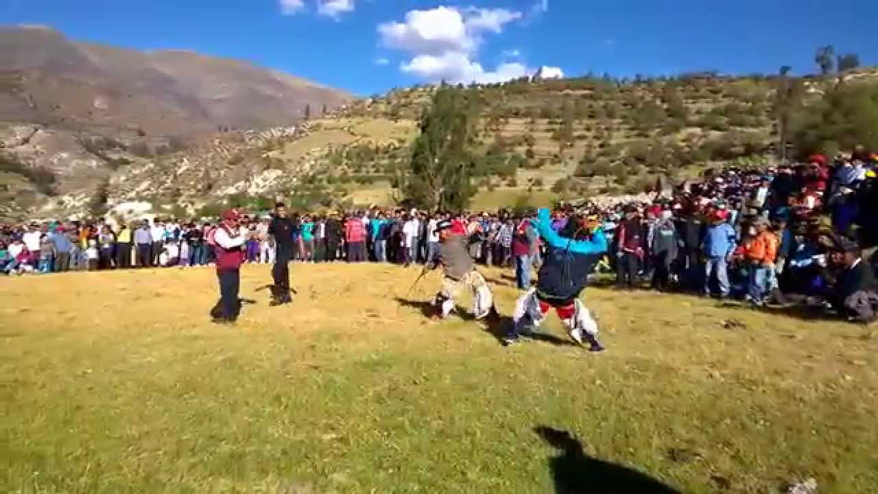 Guerras Pampa 2014 Danzantes: Apu Vs. Relampago