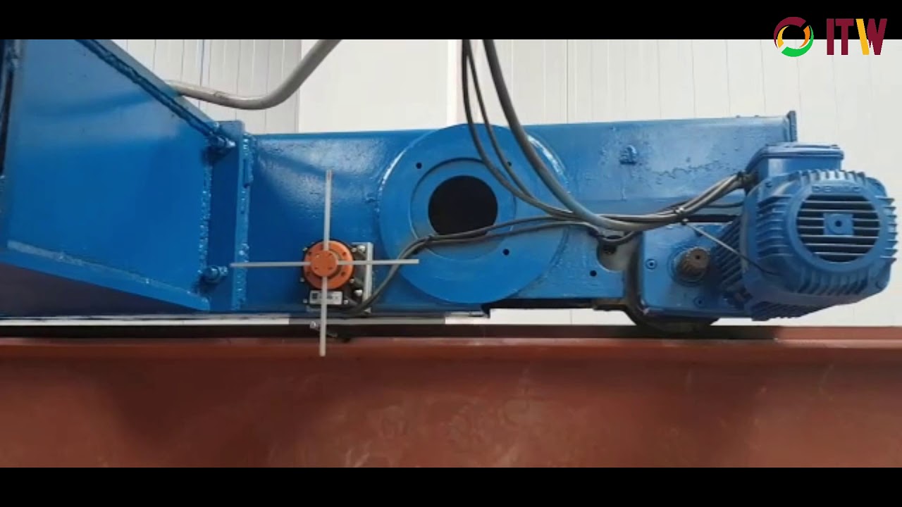 LIMIT SWITCH ON A BRIDGE CRANE