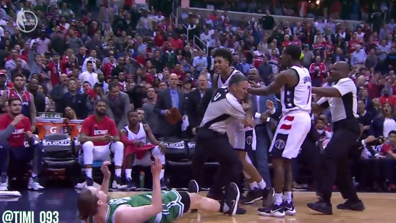 Kelly Oubre Attacks Kelly Olynyk, Gets Ejected (05/04/2017)